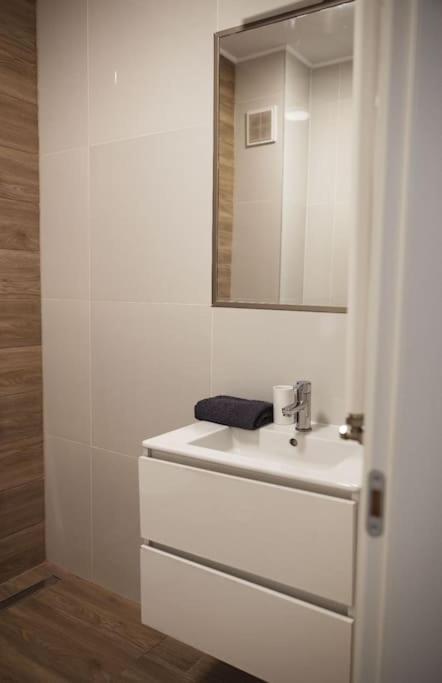 אורדאה Eliza'S Apartment By Oasis Homes מראה חיצוני תמונה